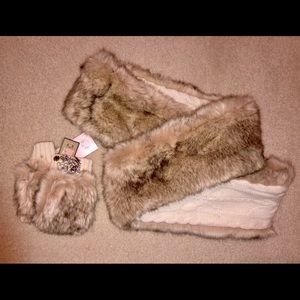 NWT | Juicy Couture | Faux Fur Infinity Wrap Scarf & Mittens Set